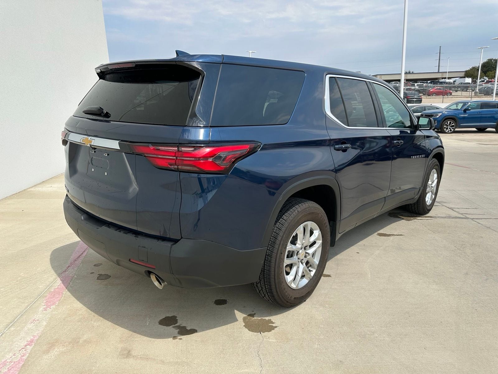 2022 Chevrolet Traverse LS