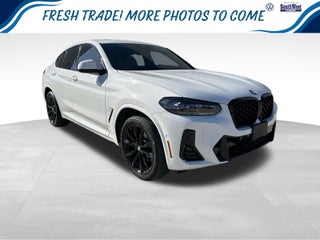 2025 BMW X4 xDrive30i
