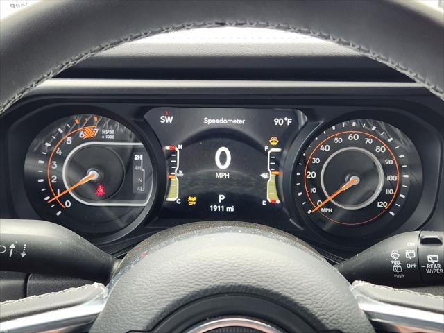 2025 Jeep Wrangler 4-Door Sahara 4x4