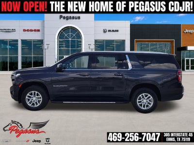 2024 Chevrolet Suburban 4WD LT