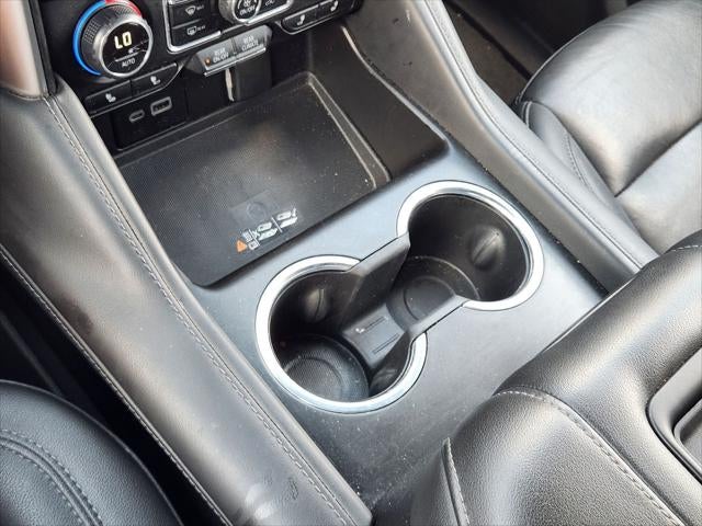 2024 Chevrolet Suburban 4WD LT