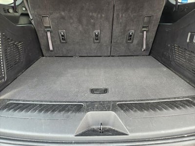 2024 Chevrolet Suburban 4WD LT