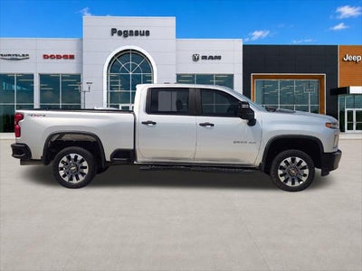 2022 Chevrolet Silverado 2500HD 4WD Crew Cab Standard Bed Custom