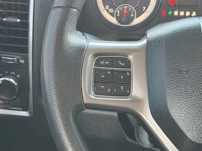2022 RAM 1500 Classic SLT Crew Cab 4x4 5'7' Box