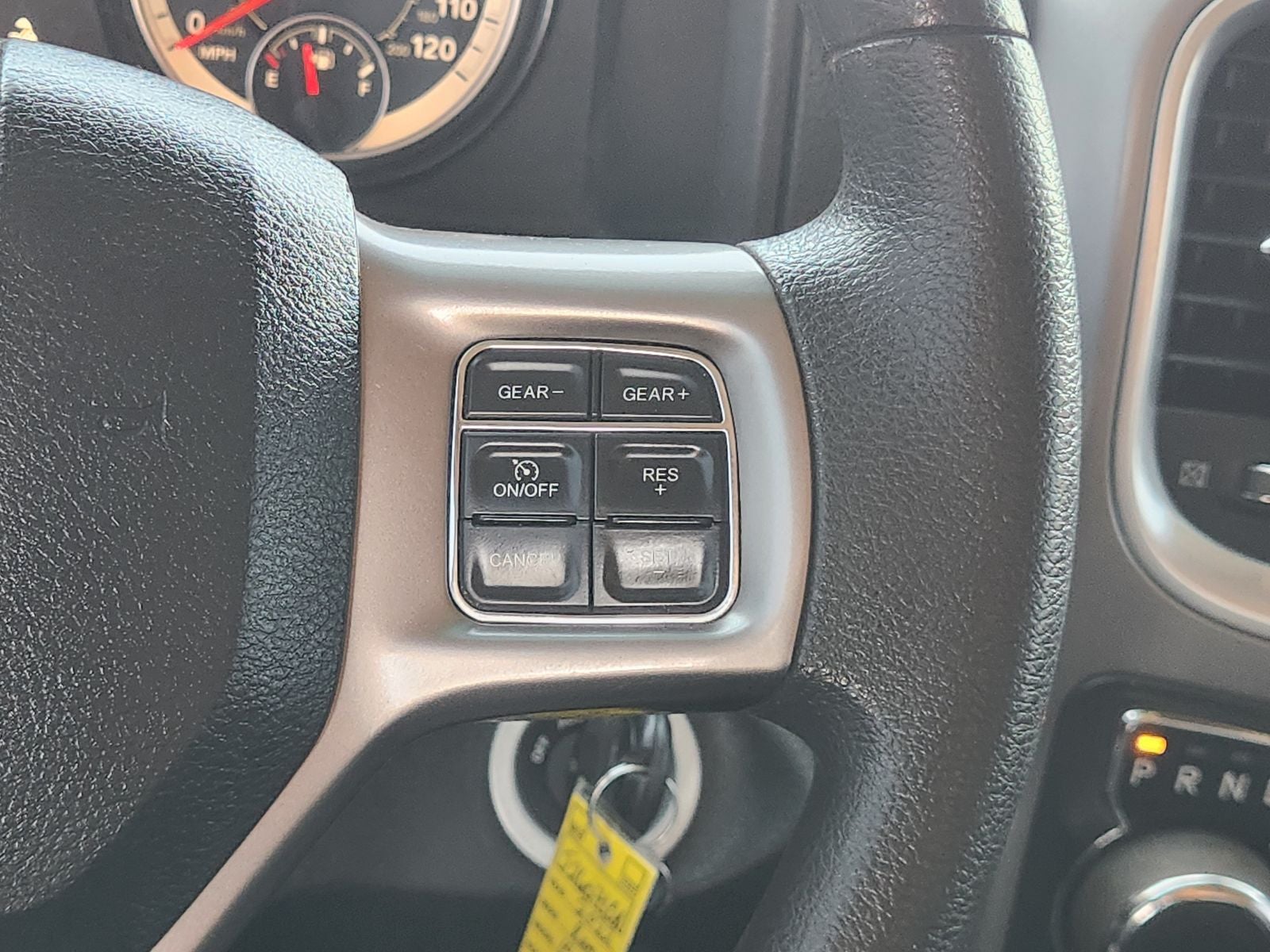 2022 RAM 1500 Classic SLT Crew Cab 4x4 5'7' Box