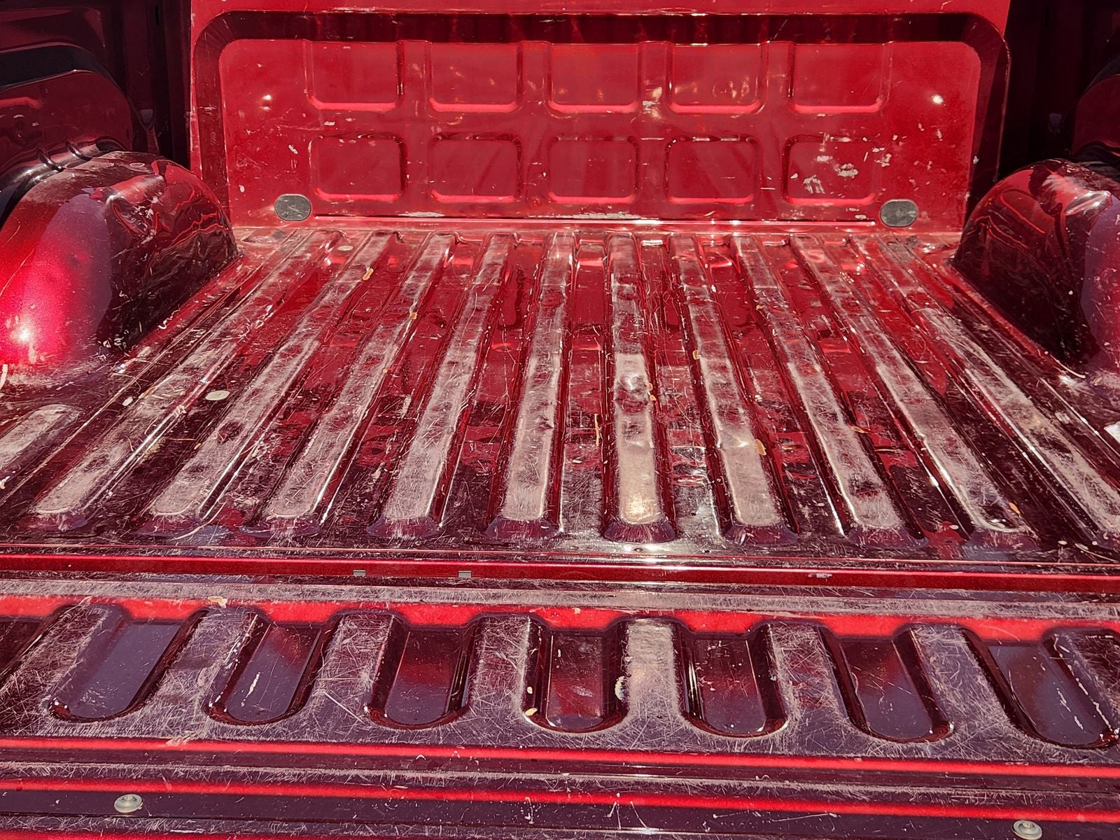 2022 RAM 1500 Classic SLT Crew Cab 4x4 5'7' Box