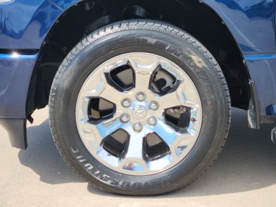 2022 RAM Ram 1500 Lone Star Quad Cab 4x2 6'4' Box