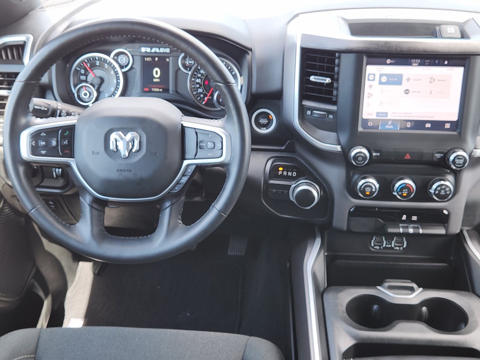 2022 RAM Ram 1500 Lone Star Quad Cab 4x2 6'4' Box