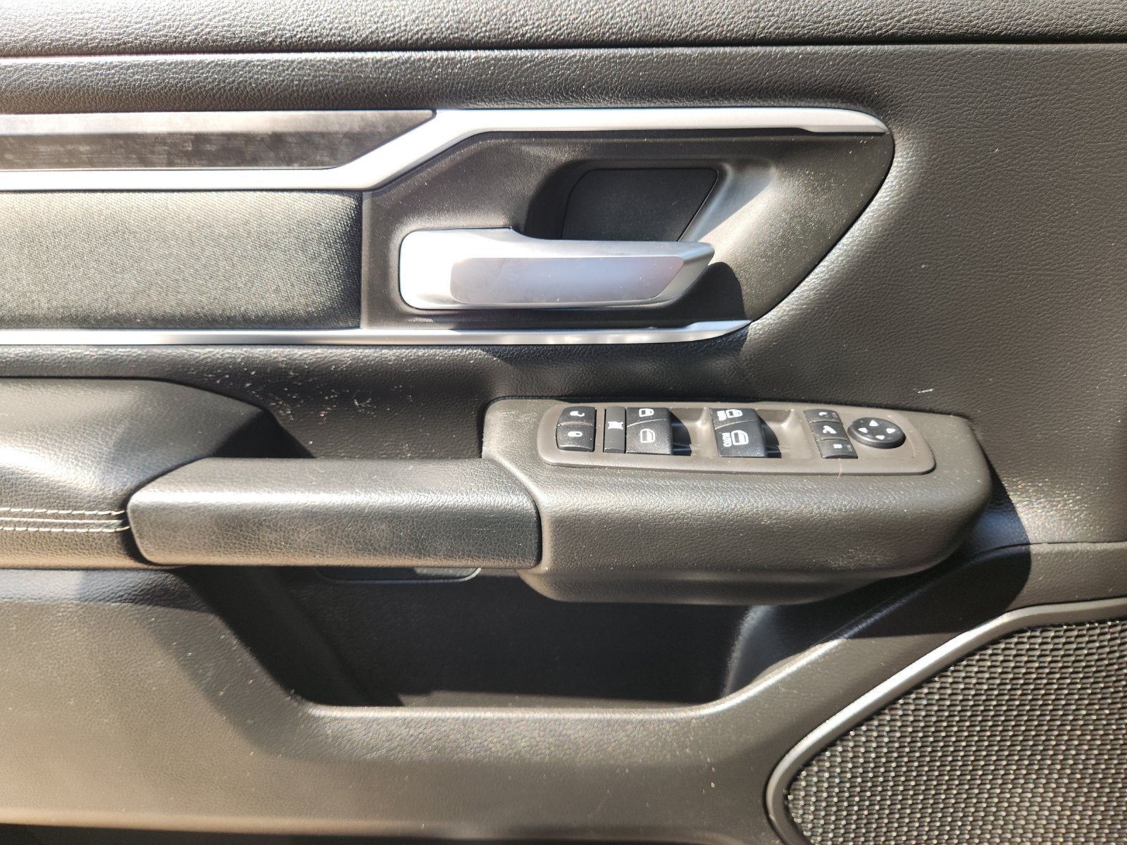 2021 RAM Ram 1500 Big Horn Crew Cab 4x4 5'7' Box