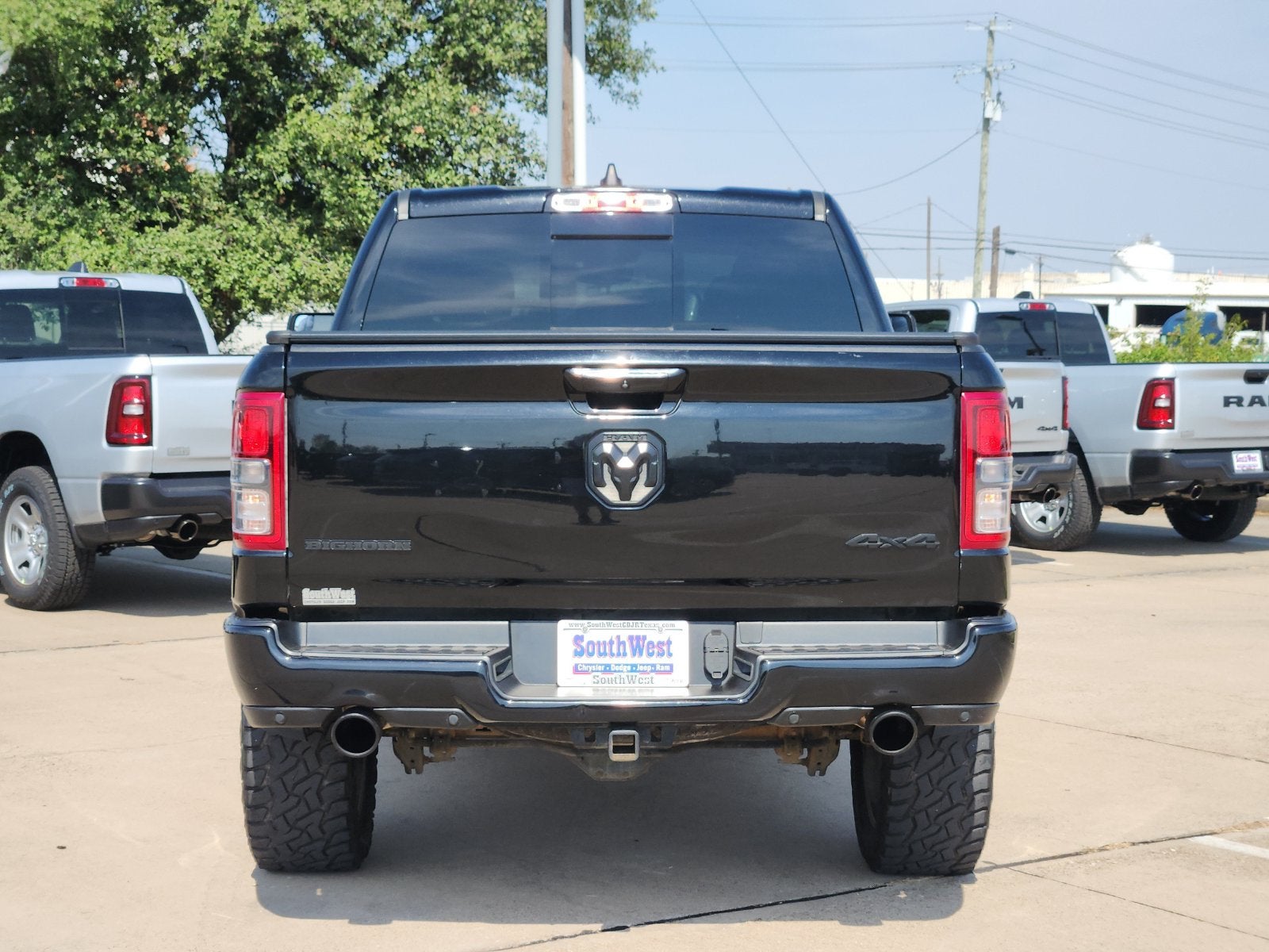 2021 RAM Ram 1500 Big Horn Crew Cab 4x4 5'7' Box