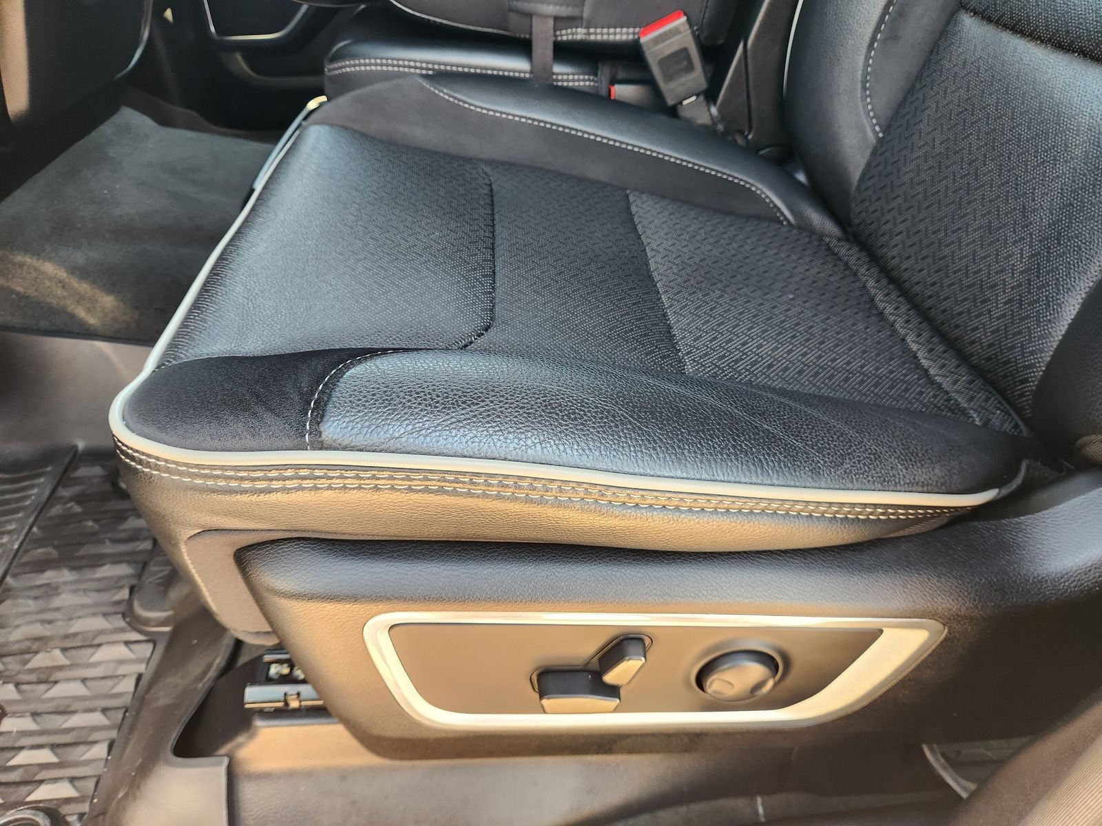 2022 RAM Ram 1500 Laramie