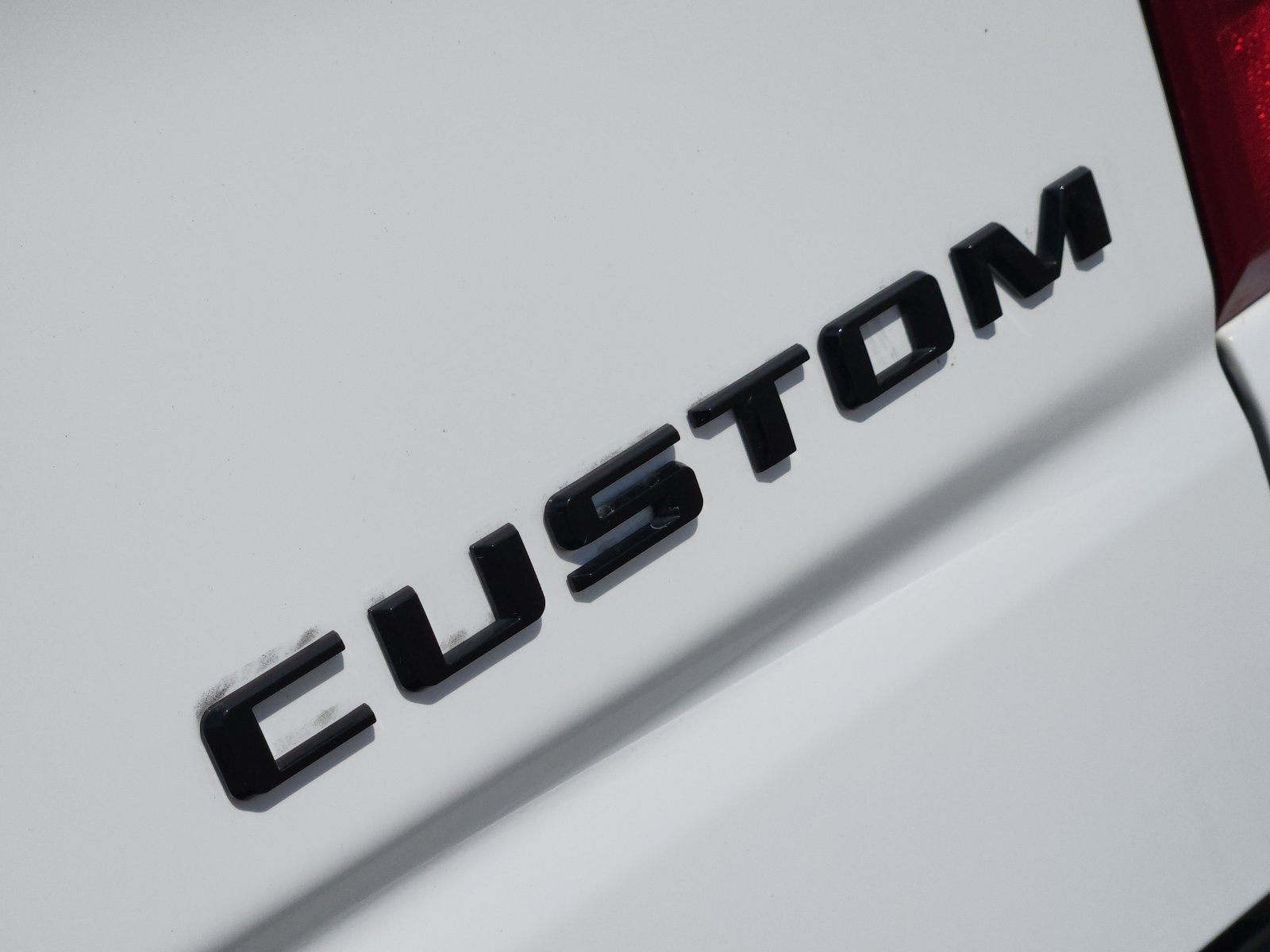 2023 Chevrolet Silverado 1500 2WD Crew Cab Short Bed Custom