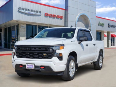 2023 Chevrolet Silverado 1500 2WD Crew Cab Short Bed Custom