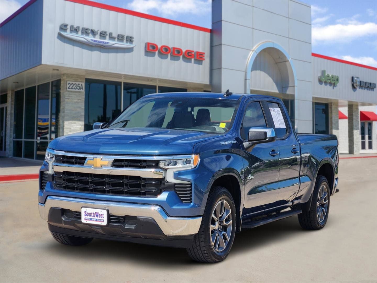 2024 Chevrolet Silverado 1500 2WD Double Cab Standard Bed LT