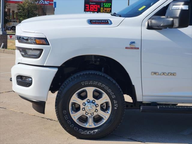 2025 RAM Ram 3500 Lone Star Crew Cab 4x4 8' Box