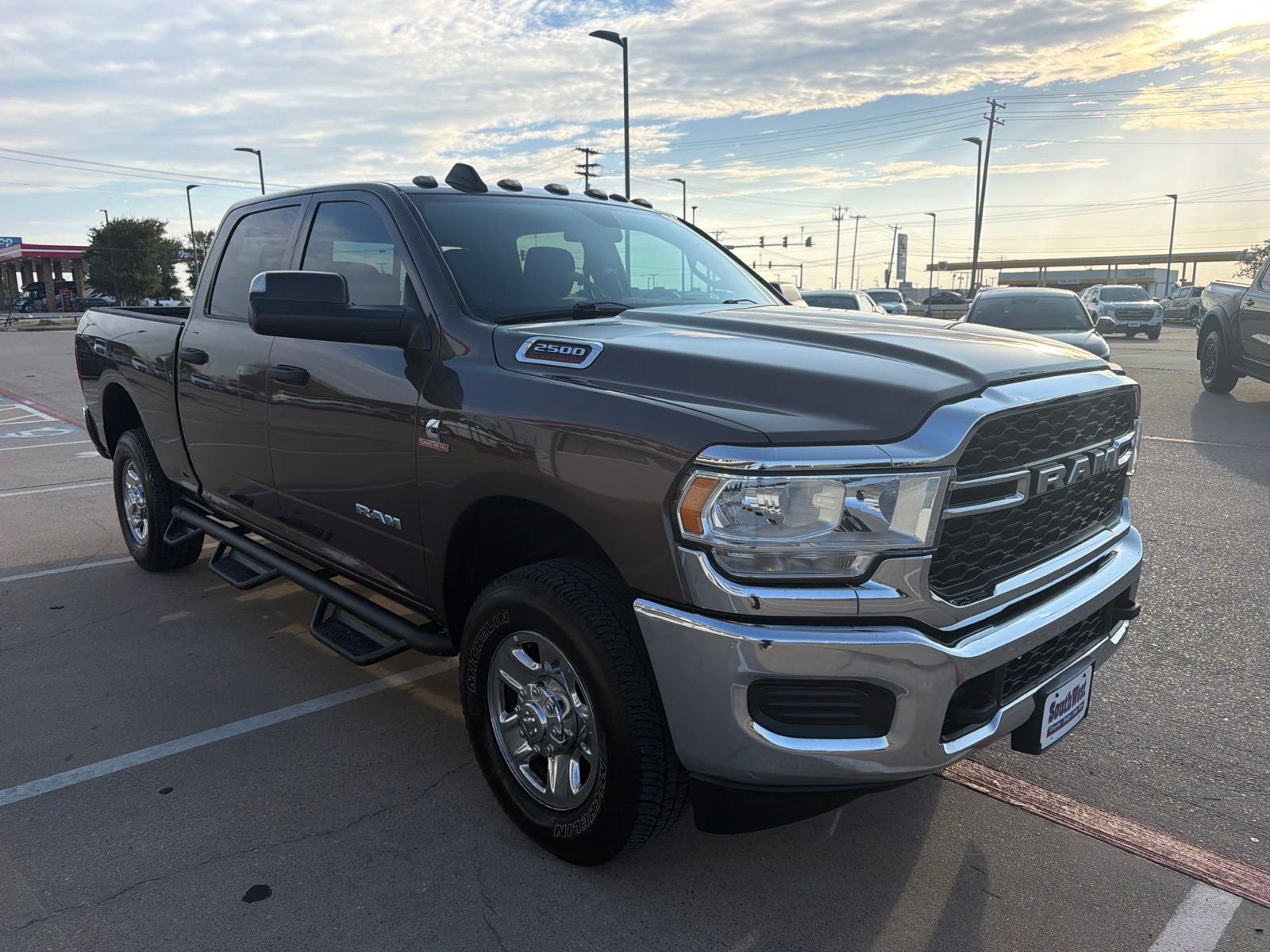 2021 RAM Ram 2500 Tradesman Crew Cab 4x4 6'4' Box