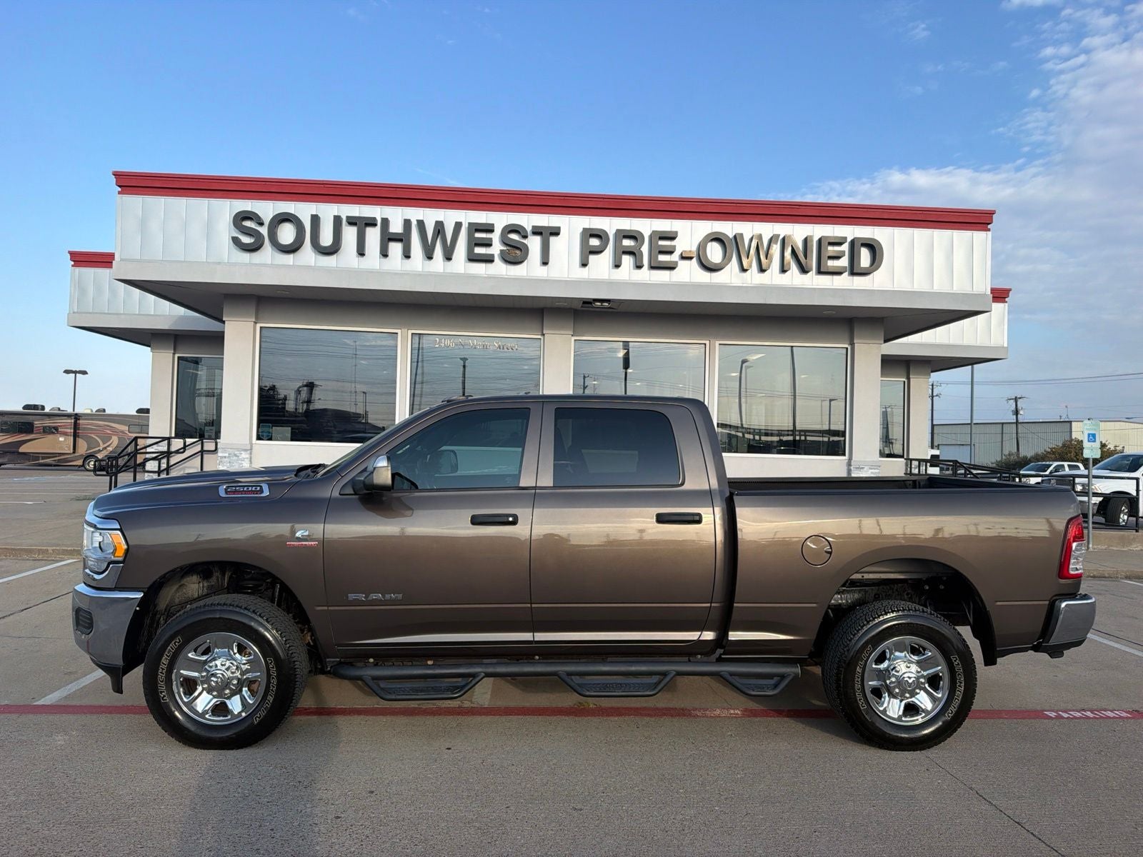 2021 RAM Ram 2500 Tradesman Crew Cab 4x4 6'4' Box