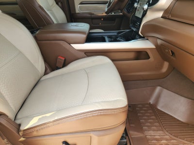 2023 RAM Ram 2500 Laramie Crew Cab 4x4 6'4' Box