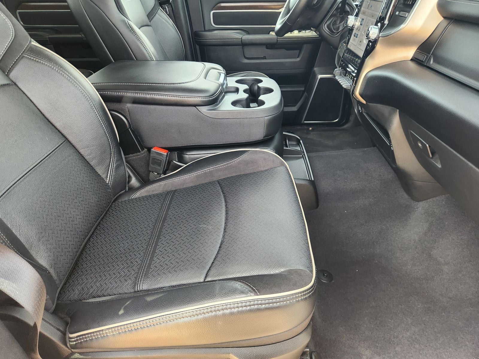 2024 RAM Ram 2500 Laramie Crew Cab 4x4 6'4' Box