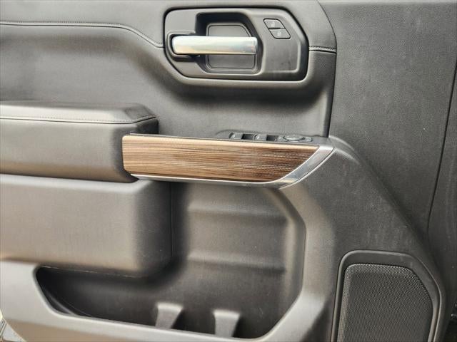 2021 Chevrolet Silverado 1500 4WD Crew Cab Short Bed RST