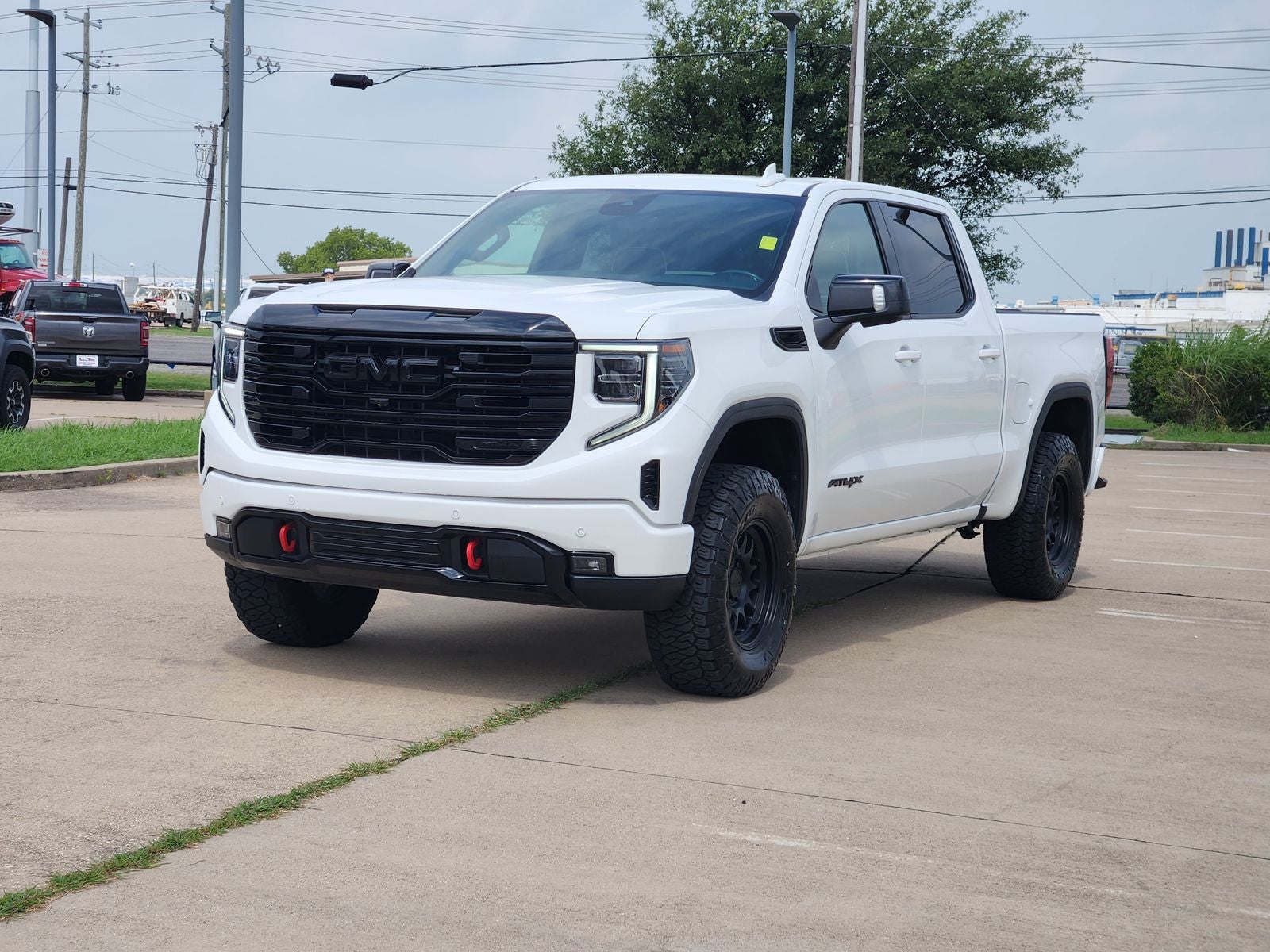 2023 GMC Sierra 1500 4WD Crew Cab Short Box AT4X