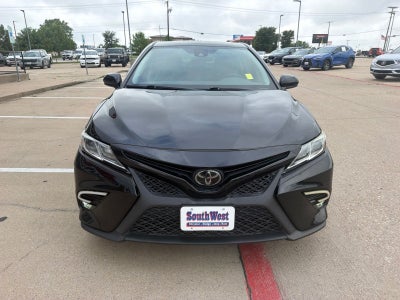 2020 Toyota Camry SE