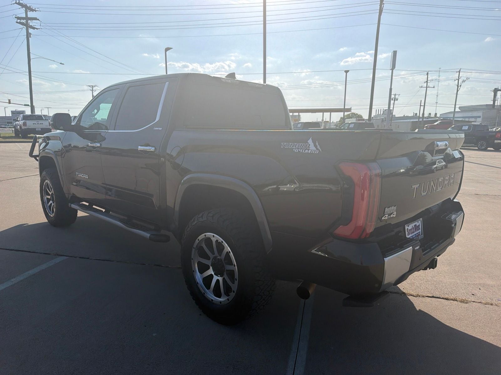 2023 Toyota Tundra Hybrid Limited