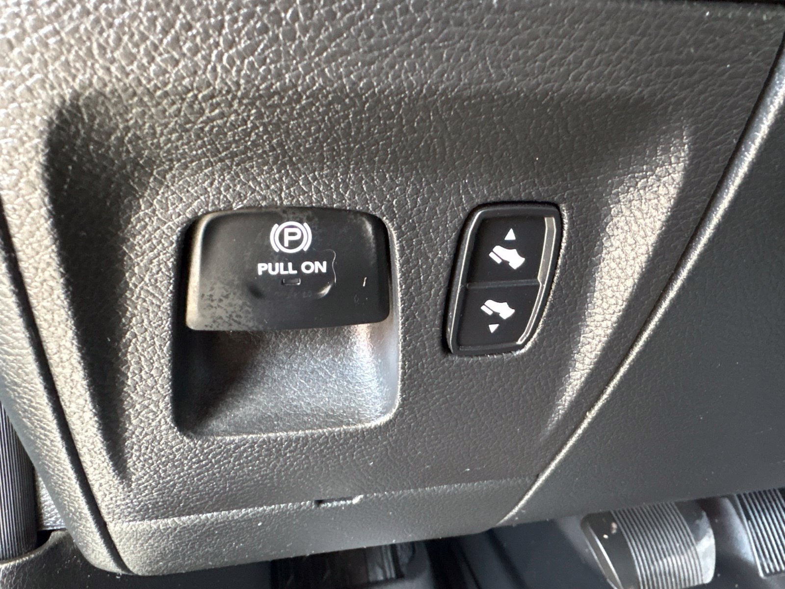 2025 RAM Ram 1500 Lone Star Crew Cab 4x4 5'7' Box