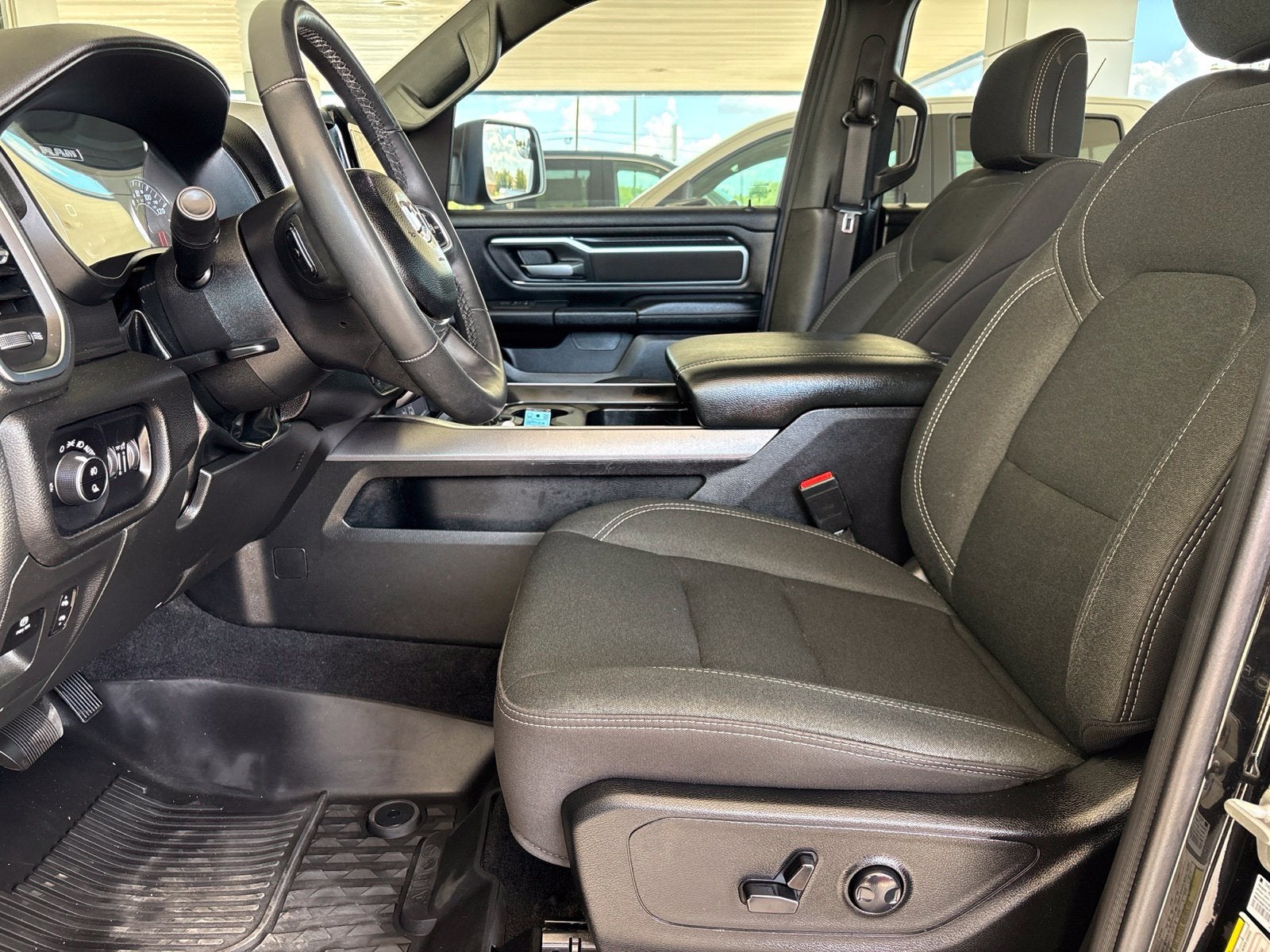 2025 RAM Ram 1500 Lone Star Crew Cab 4x4 5'7' Box