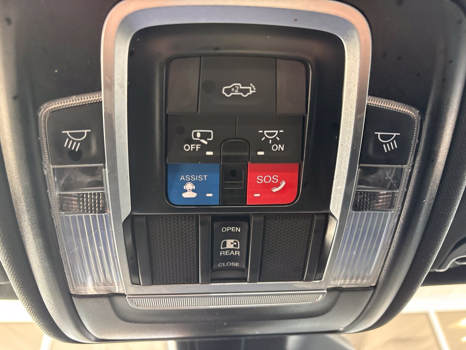 2025 RAM Ram 1500 Lone Star Crew Cab 4x4 5'7' Box