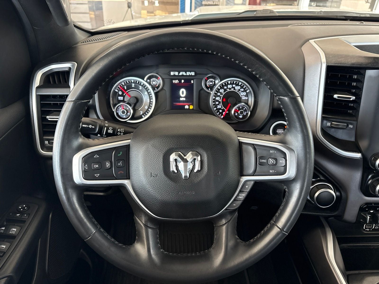 2023 RAM Ram 1500 Lone Star Crew Cab 4x4 5'7' Box