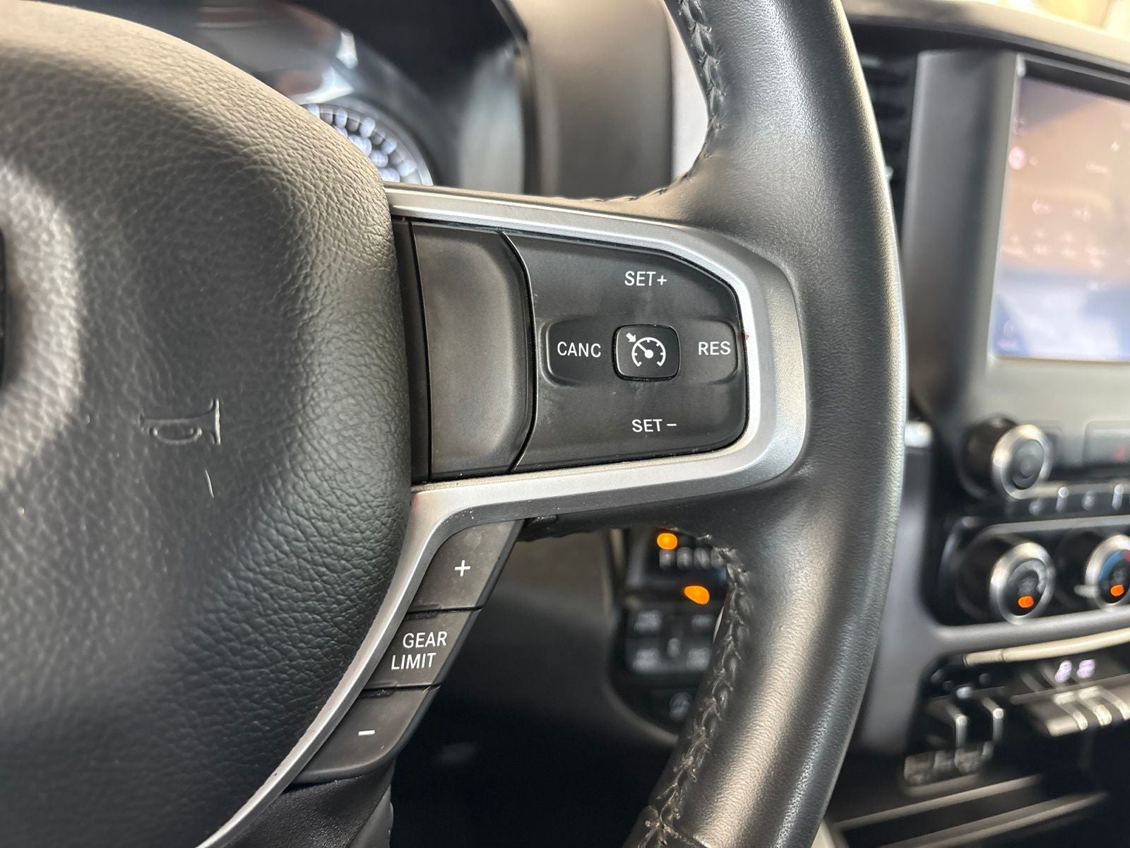2023 RAM Ram 1500 Lone Star Crew Cab 4x4 5'7' Box