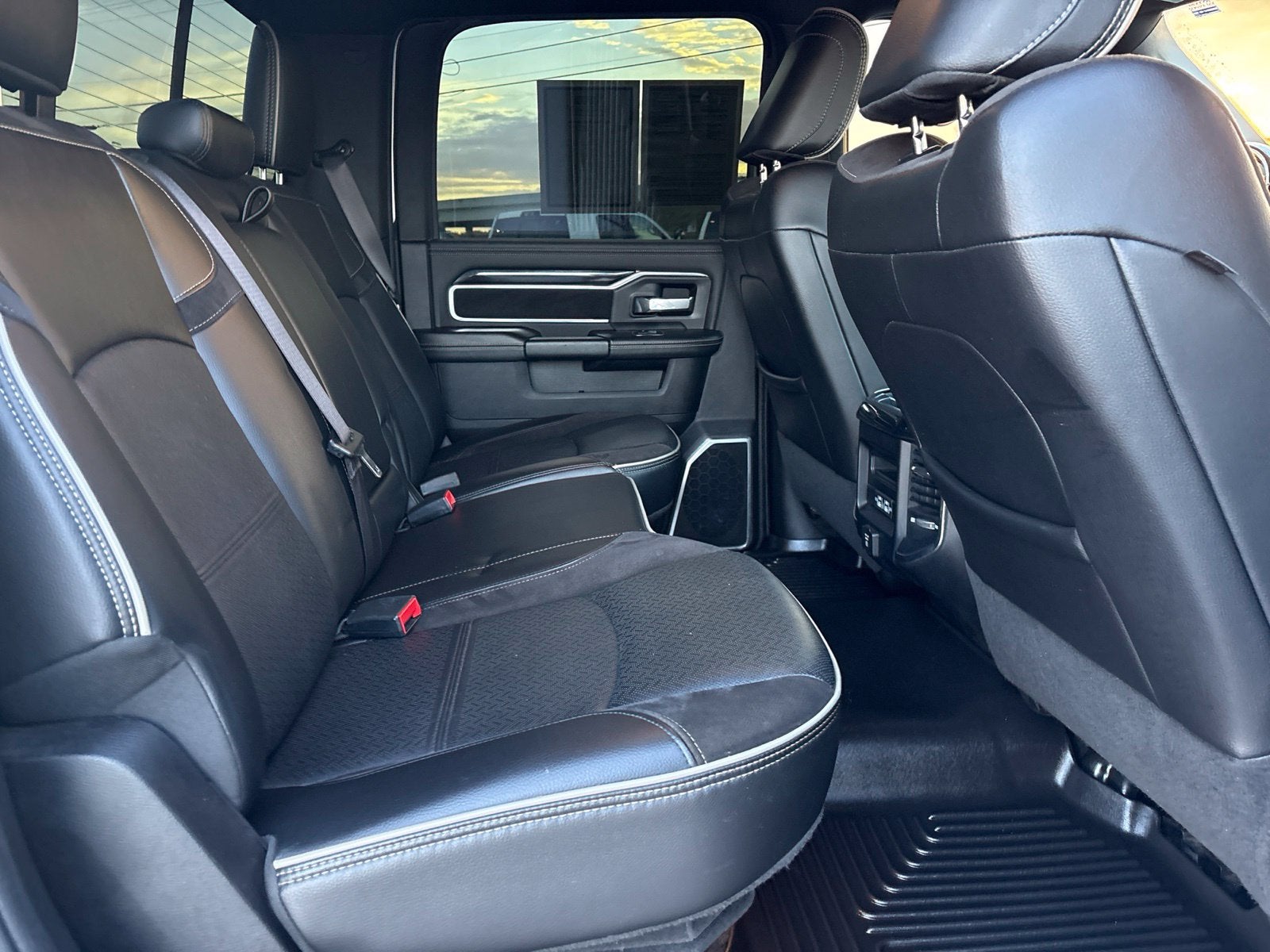 2022 RAM Ram 2500 Laramie Crew Cab 4x4 6'4' Box