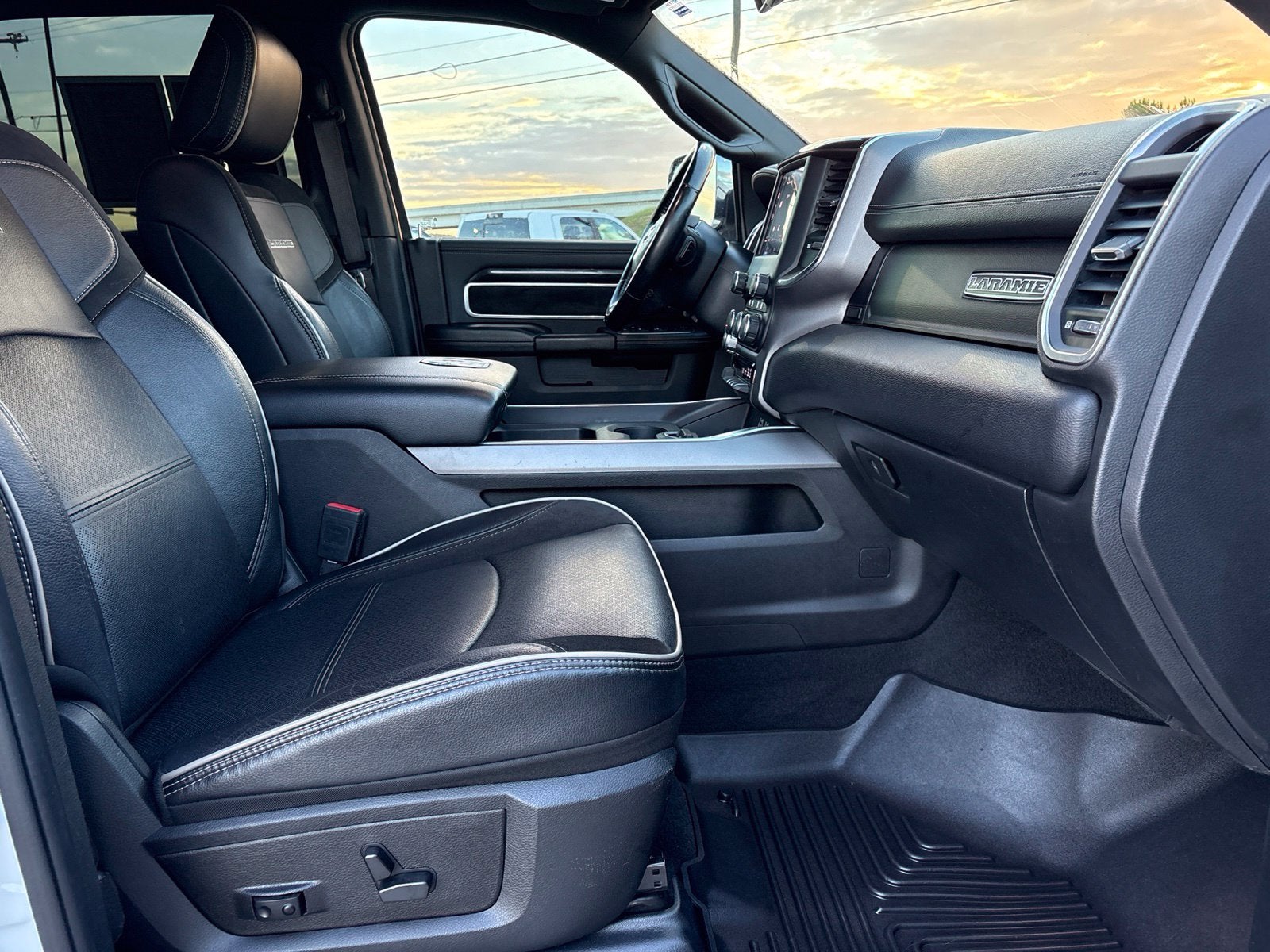 2022 RAM Ram 2500 Laramie Crew Cab 4x4 6'4' Box