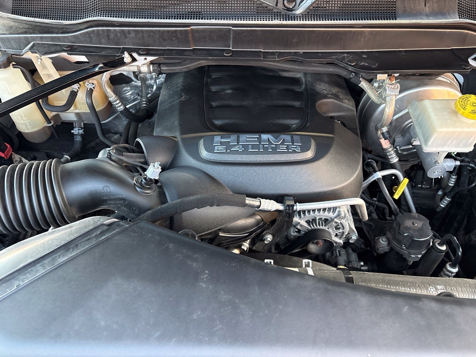 2022 RAM Ram 2500 Laramie Crew Cab 4x4 6'4' Box