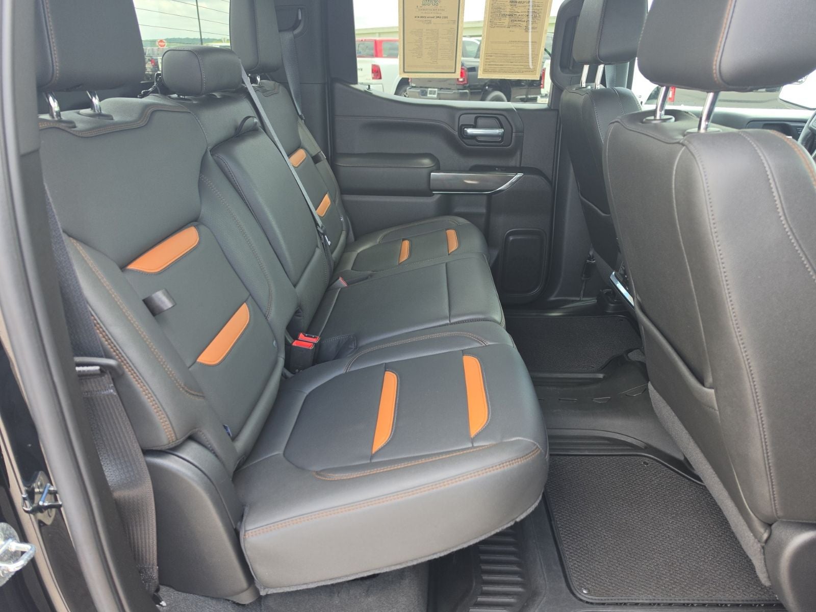 2021 GMC Sierra 1500 4WD Crew Cab Standard Box AT4