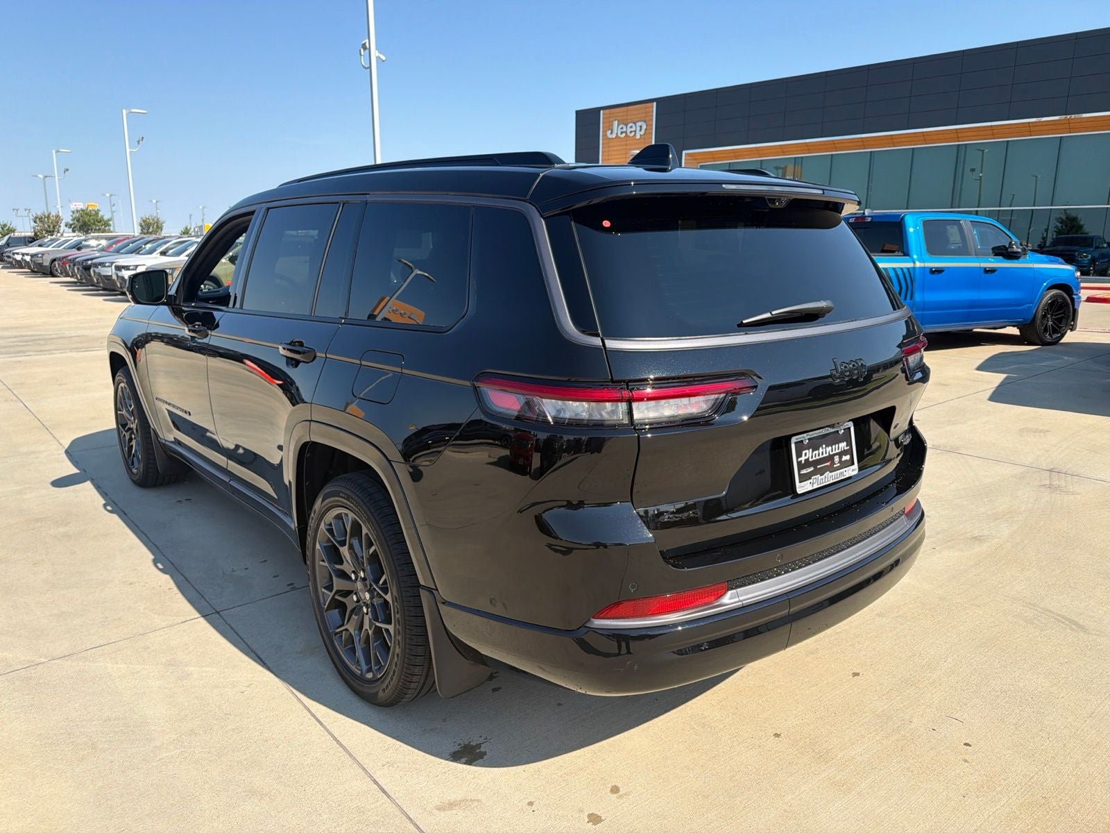 2026 Jeep Grand Cherokee L Summit 4x4