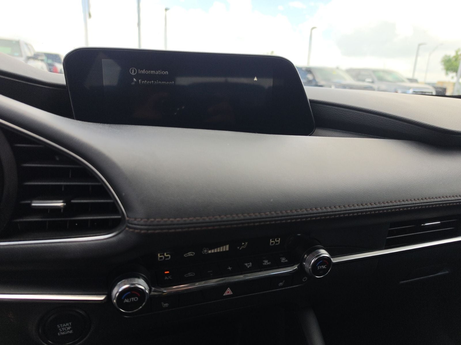 2025 Mazda Mazda3 2.5 S Preferred Package