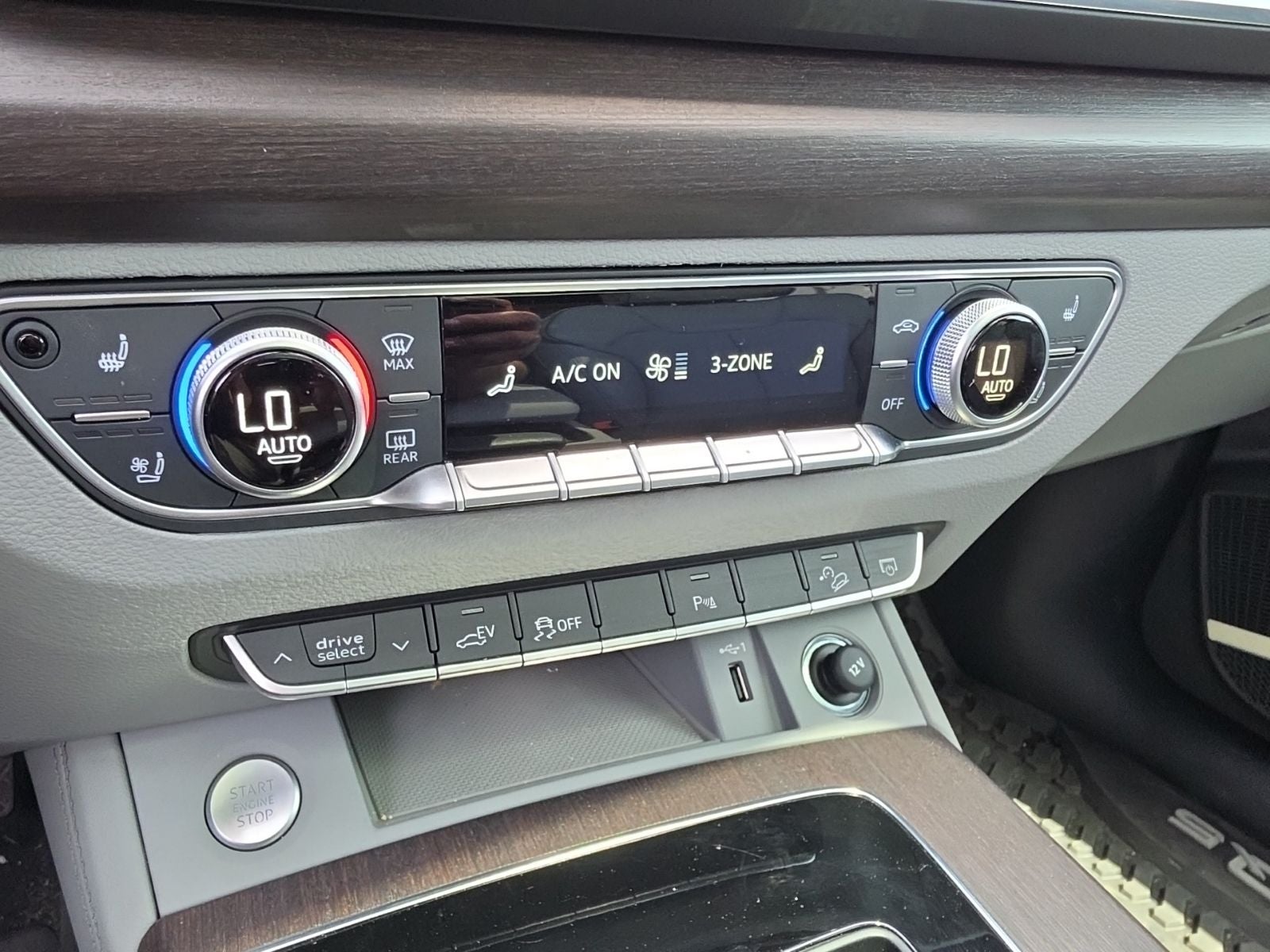 2025 Audi Q5 Premium Plus 55 TFSI e S line quattro S tronic