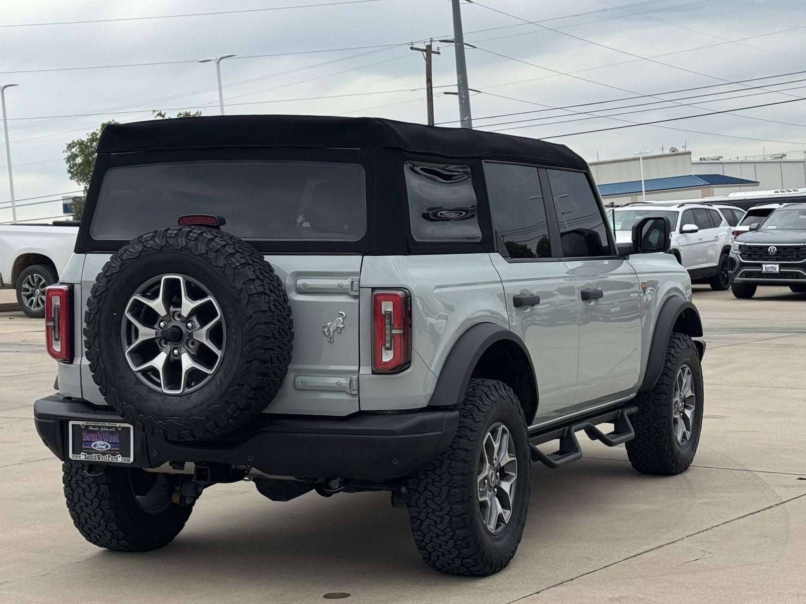 2023 Ford Bronco Badlands