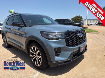 2025 Ford Explorer ST-Line