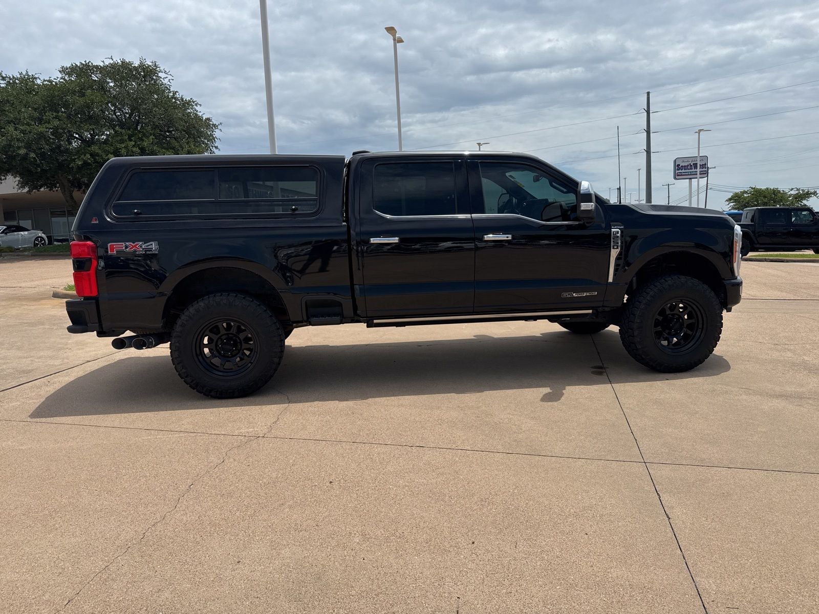2023 Ford F-250SD Platinum