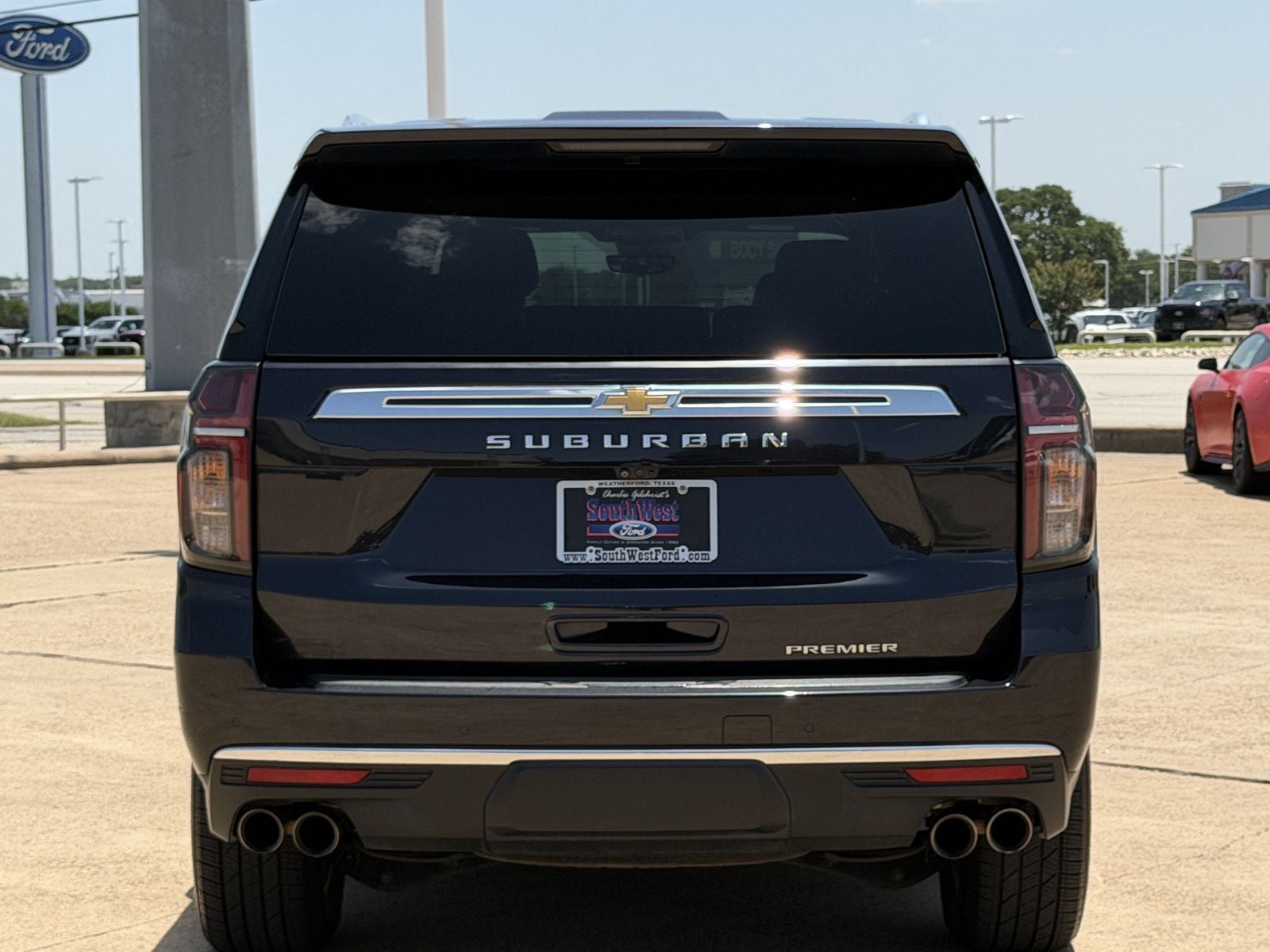 2023 Chevrolet Suburban Premier