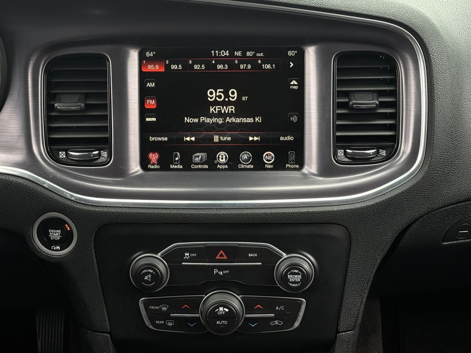 2016 Dodge Charger SXT