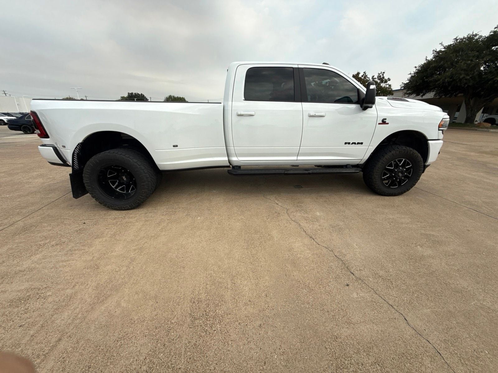 2024 RAM 3500 Laramie