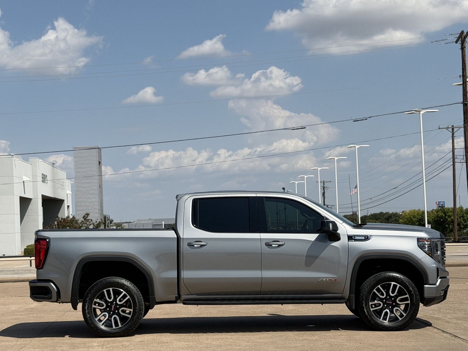 2025 GMC Sierra 1500 AT4