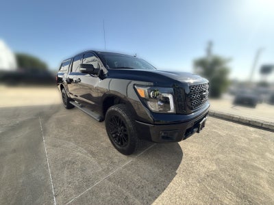 2019 Nissan Titan SV