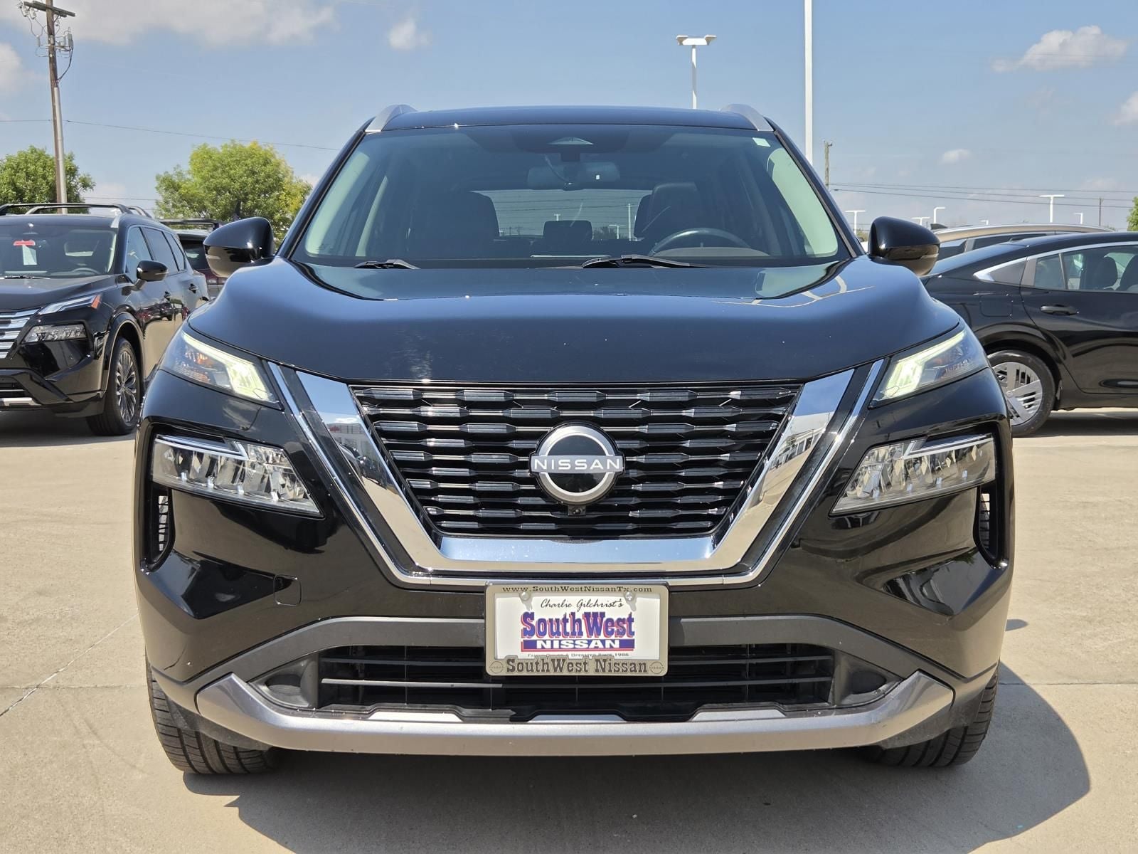 2023 Nissan Rogue SL