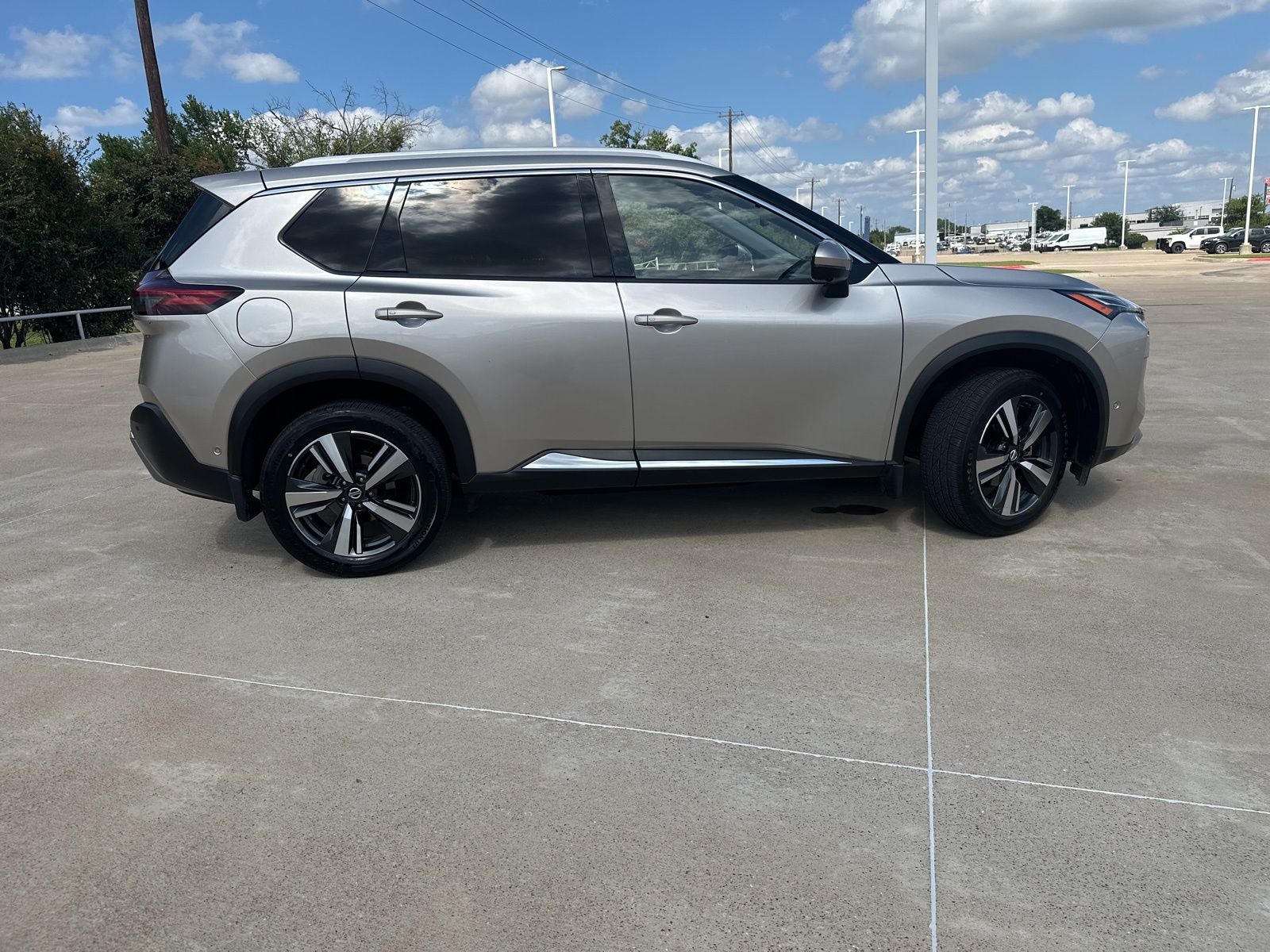 2021 Nissan Rogue Platinum
