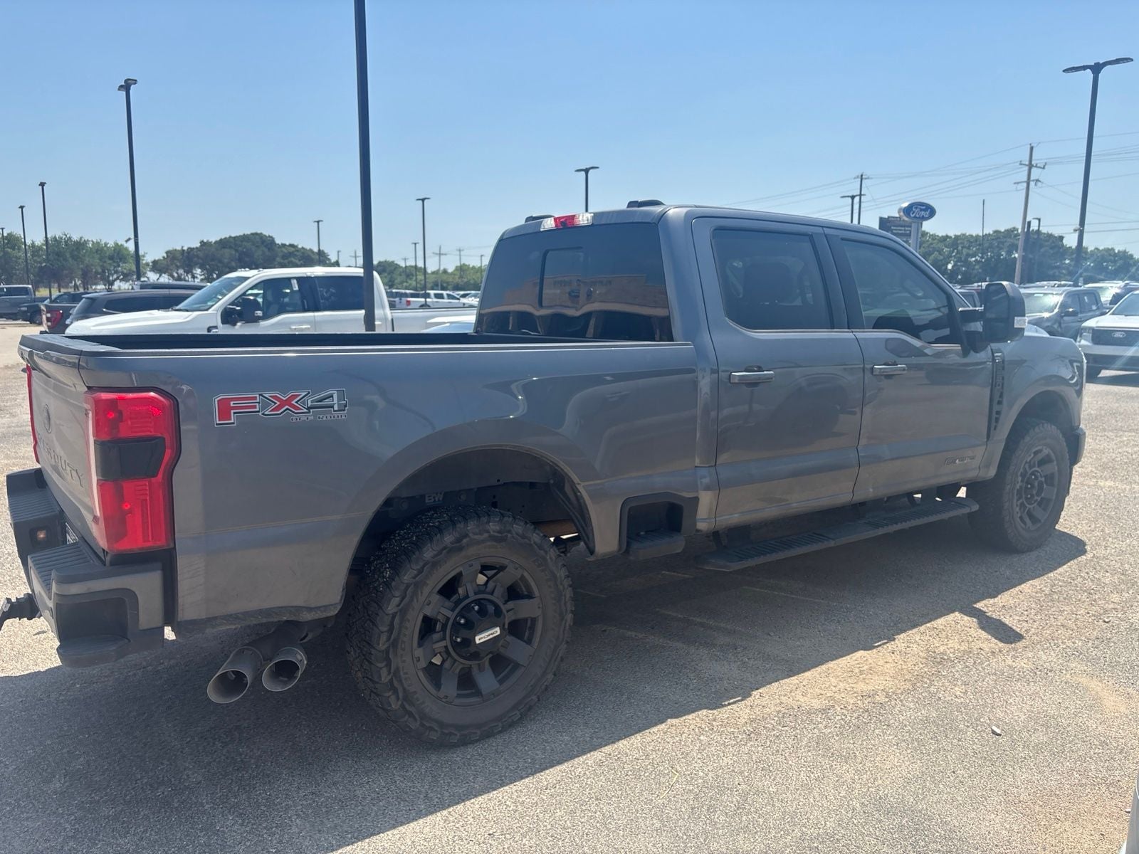 2023 Ford F-250SD Lariat